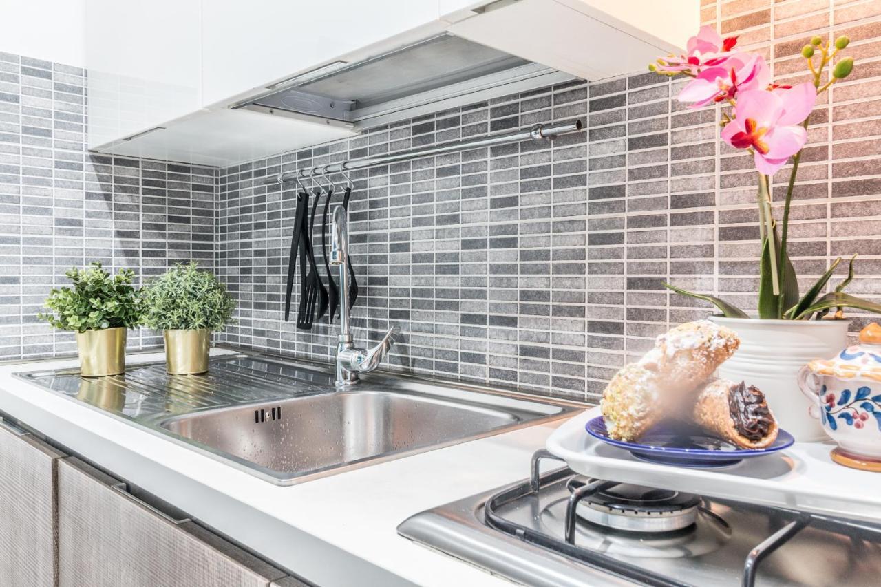 Sirhouse - Boutique Apartment In Ortigia Сиракузы Экстерьер фото